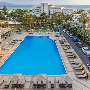 4* Отель Chc Marilena